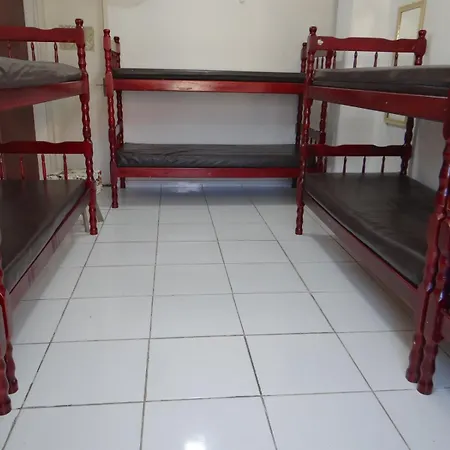 Hospedagem Aspino Poliqueze, Acessivel E Bem Localizada-3